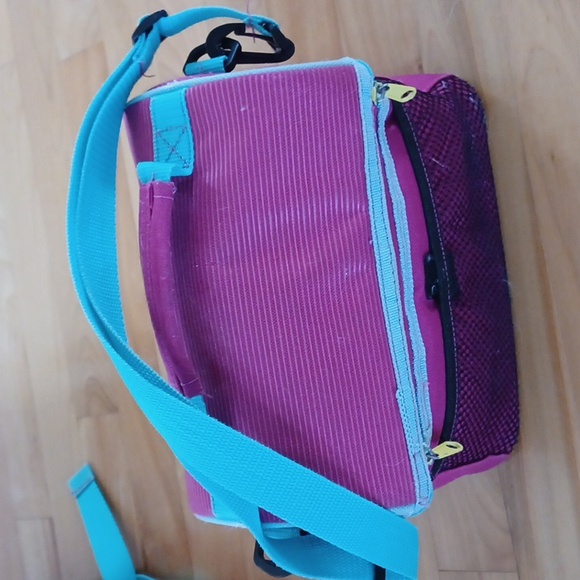 Louis Garneau Set of schoo bag , lunch box, and pencil case, recommanded by Chir - Picture 7 of 16